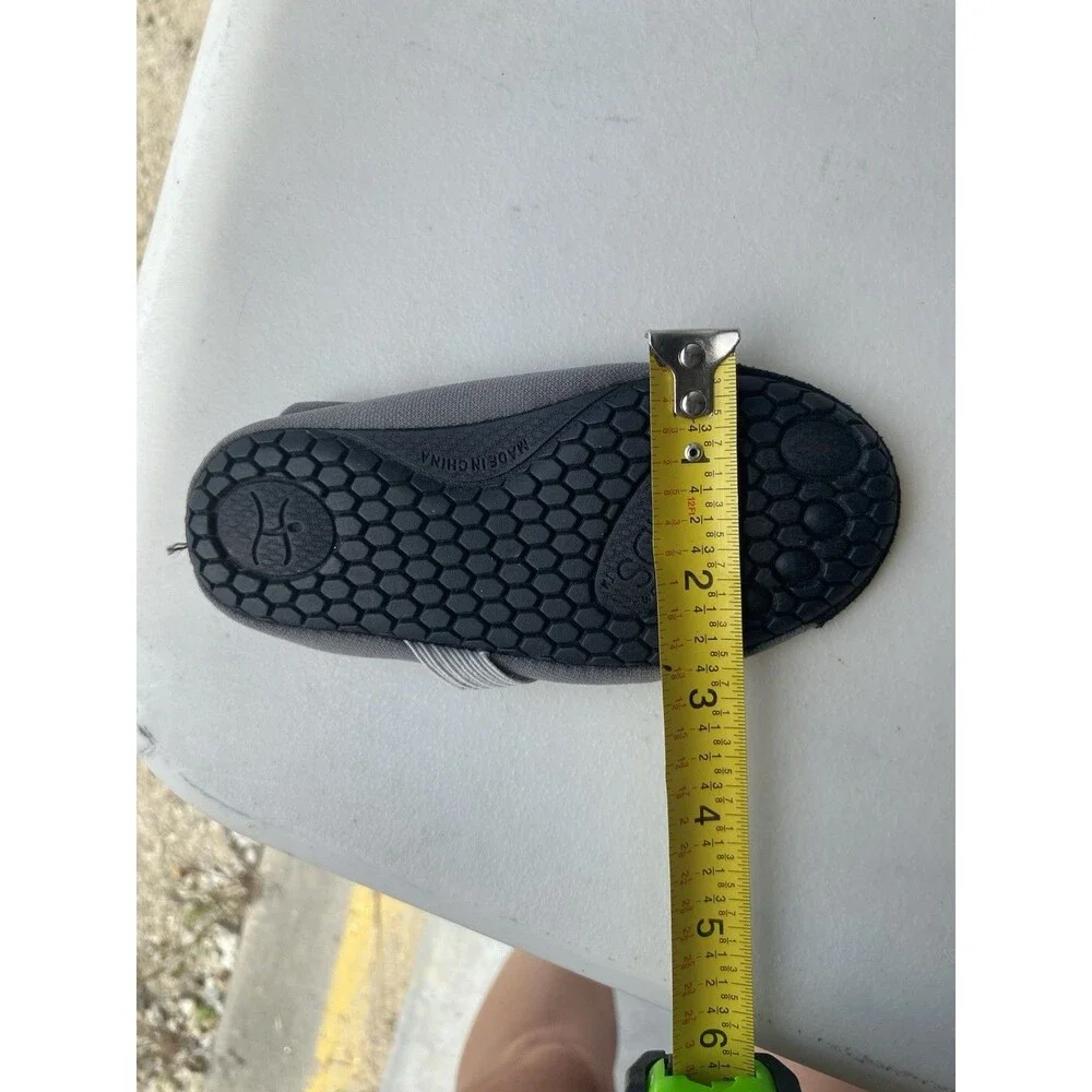 FitKicks Kids Gray Aqua Water Shoes Barefoot Minimalist Youth Size M⁠ 12-13.5